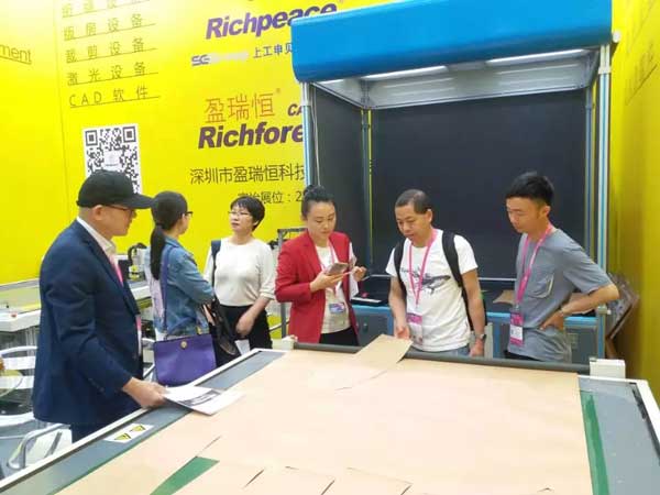 深圳內衣展現場